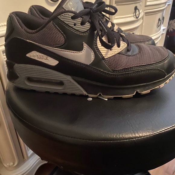 Nike airmax 90 pre-owned descent conditions - Picture 2 of 5